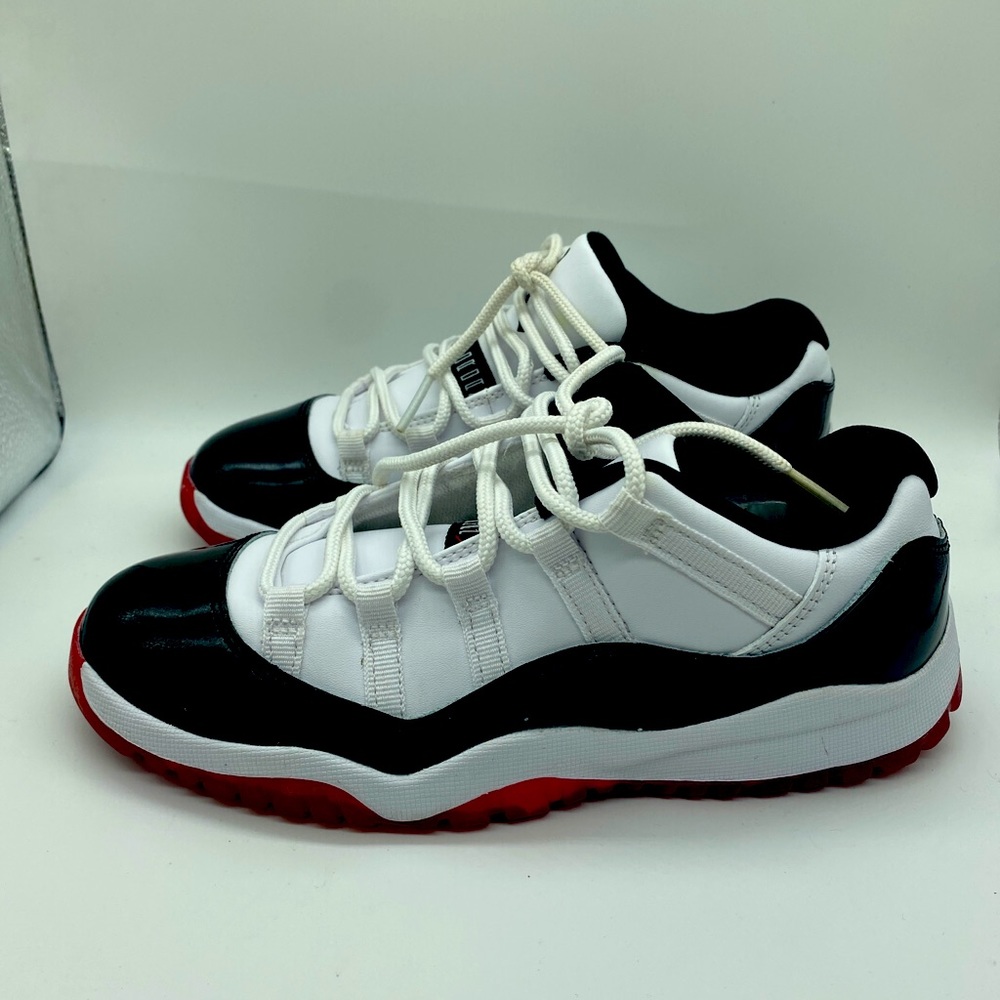 Nike Air Jordan 11 Retro Low PS 'Concord Bred'  505835-160  Youth Size 2.5Y